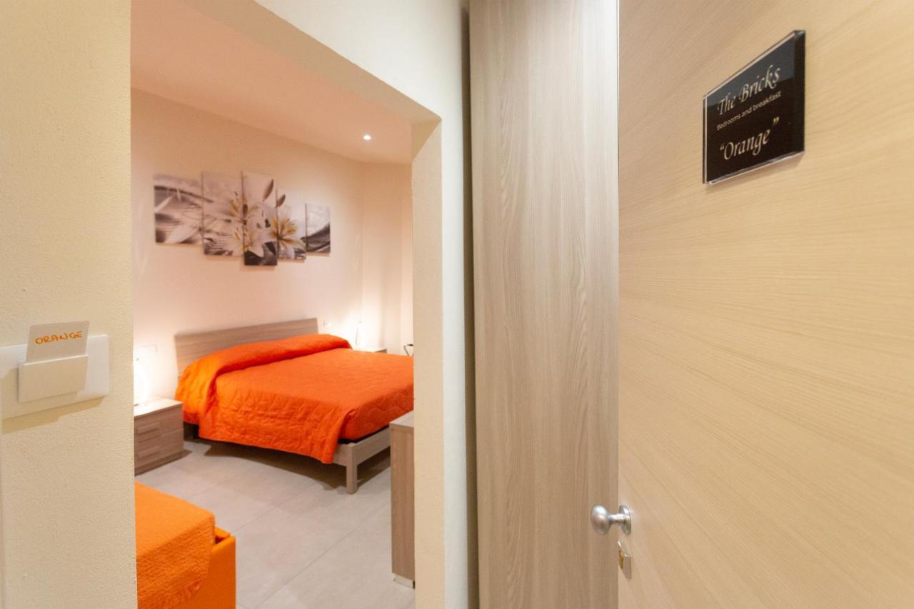 Bed and breakfast The Bricks Free Parking *